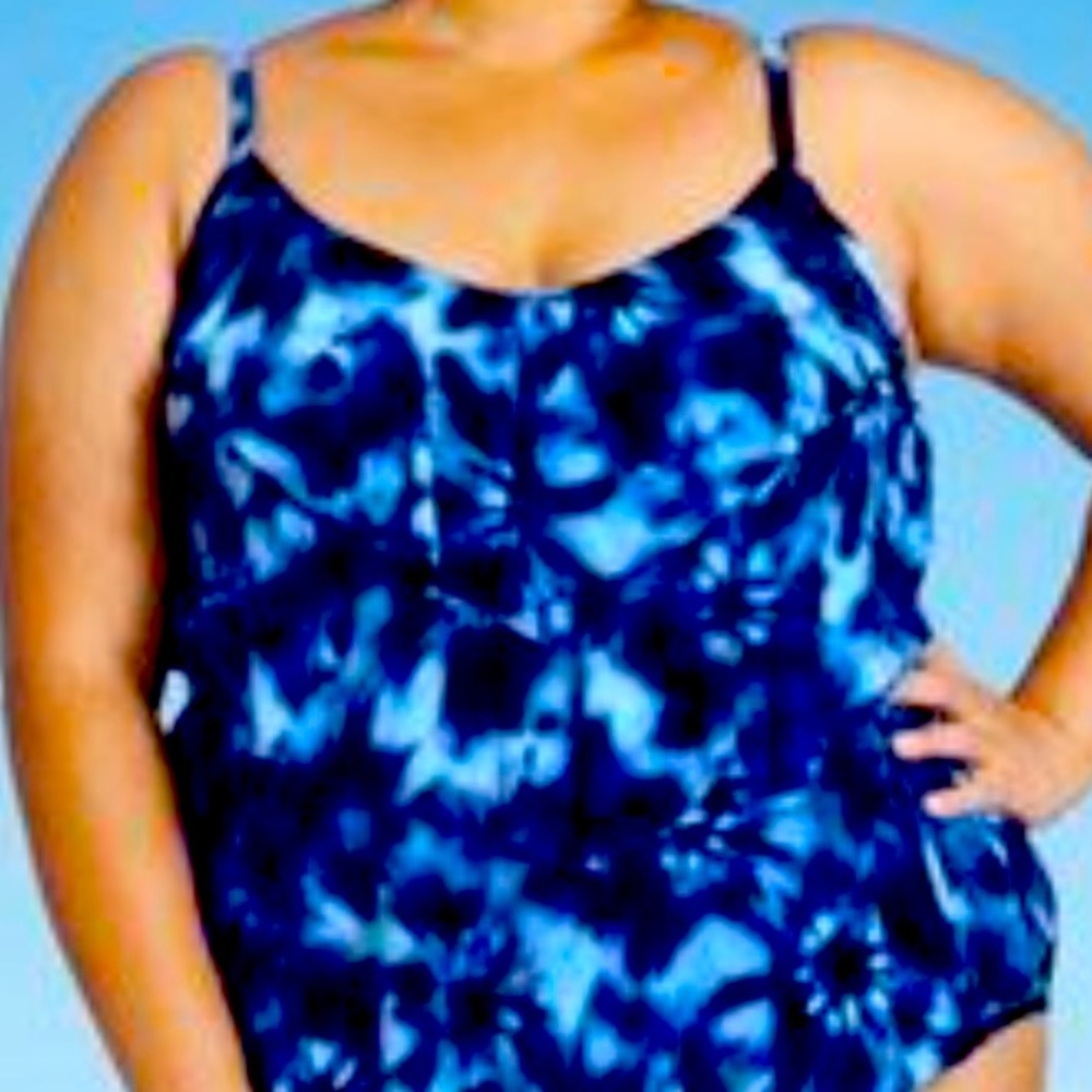 Aqua Green Black and blue Tankini Bathing Suit Swim Top size 22